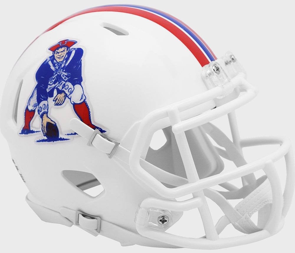 New England Patriots: 2022 Helmet Minis - Officially Licensed NFL Removable  Adhesive Decal